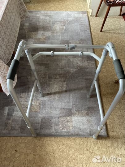 Ходунки для взрослых