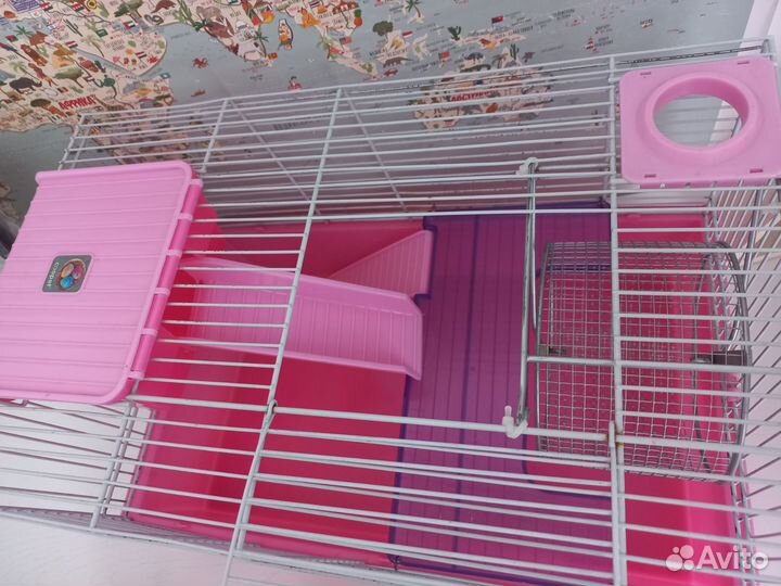 Клетка для хомяка со всем необходимым