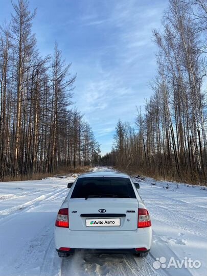 LADA Priora 1.6 МТ, 2010, 200 000 км