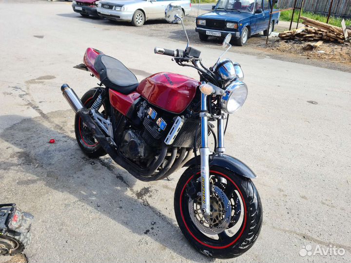 Мотоцикл Suzuki gsx400 impuls