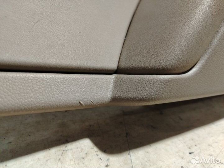 Дверная карта задняя левая Skoda Yeti 1.4 caxa