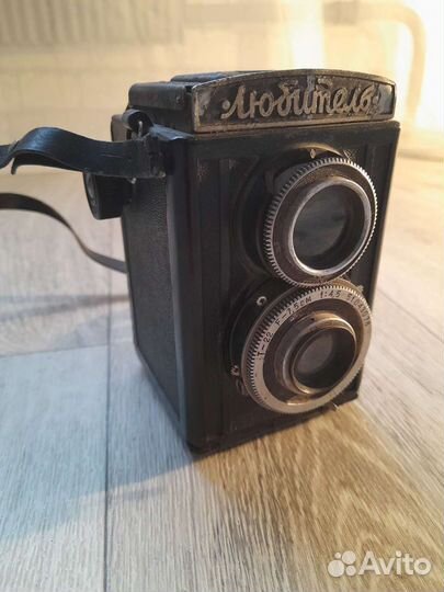 Плёночный фотоаппарат 