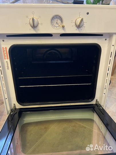 Духовой шкаф Аристон