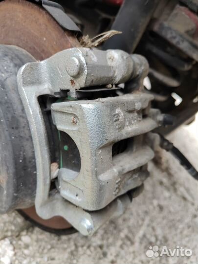 Hyundai sonata 6 суппорт задний левый