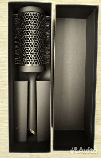 Керамическая щетка для волос ghd