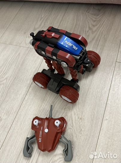 Машинка на радиоуправлении