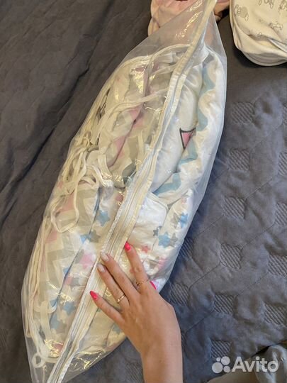 Бортики в кроватку