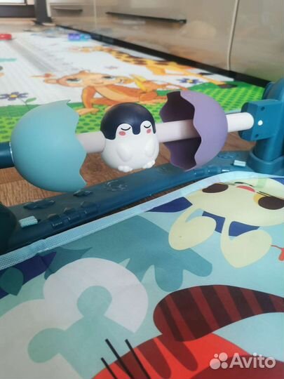 Развивающий коврик с пианино