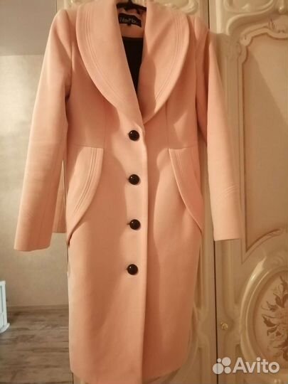 Пальто женское 46