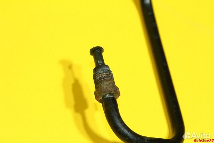 Land Rover Discovery (L319) IV Трубка тормозная за