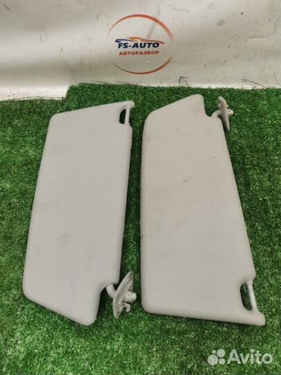 Козырек солнцезащитный Opel Astra H универсал 1.6