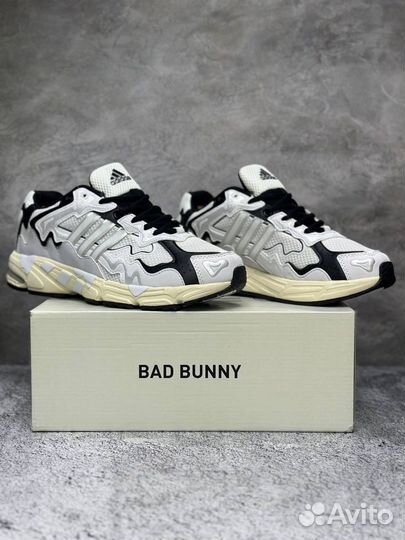 Кроссовки Adidas Bad Bunny Response CL