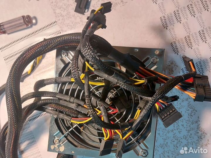 Блок питания 700w