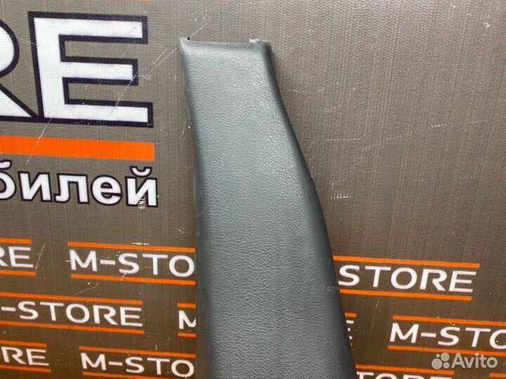 Обшивка стойки левая Subaru Impreza GC1-003306