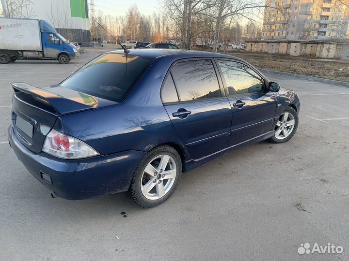 Mitsubishi Lancer 2.0 МТ, 2004, 305 999 км