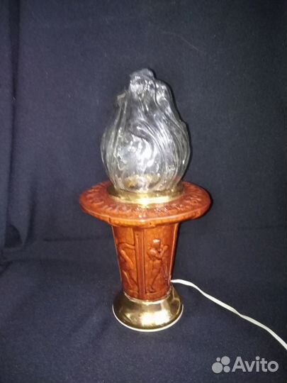 Светильник 