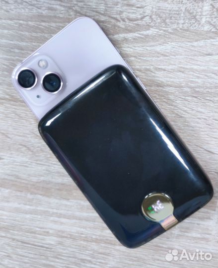 Повербанк с беспроводной быстрой зарядкой MagSafe