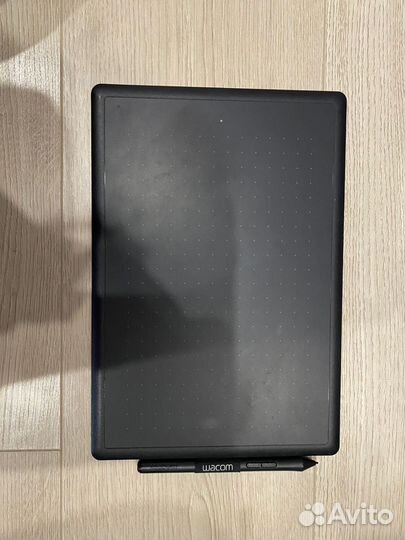 Графический планшет One By Wacom Medium