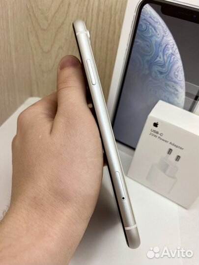 iPhone Xr, 128 ГБ