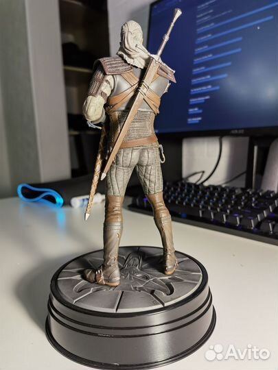 Ведьмак: Геральт и Йеннифэр. Оригинал Dark Horse