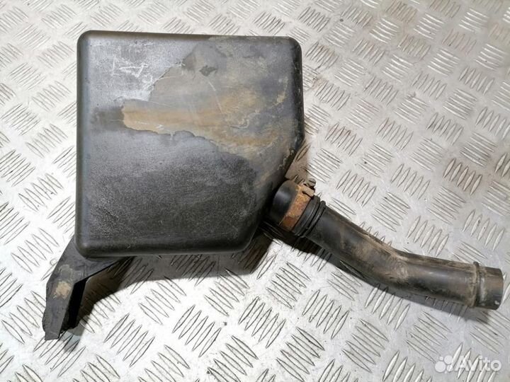 Резонатор воздушного фильтра Chery Fora 2006-2010