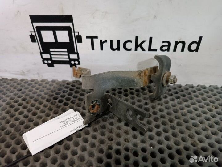 Кронштейн трубок отопителя Man Tgx