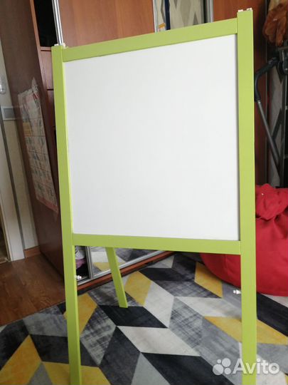 Доска-мольберт детский