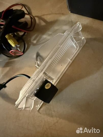 Штатная HD камера заднего вида AVS327CPR (067) для