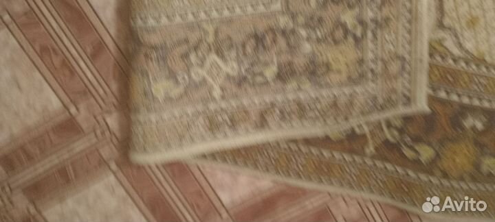 Ковер шерстяной 2 на 3 бу