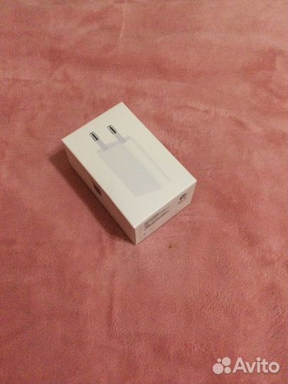 Зарядное устройство на iPhone