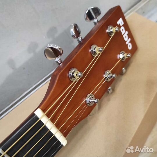Гитара новая акустическая