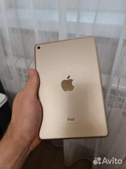 iPad mini 4 wifi 64 gb