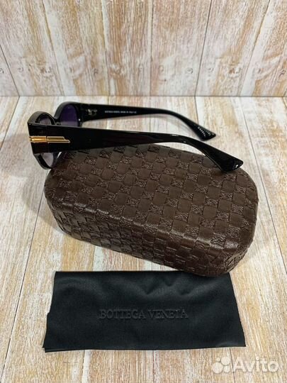 Солнцезащитные очки Bottega Veneta