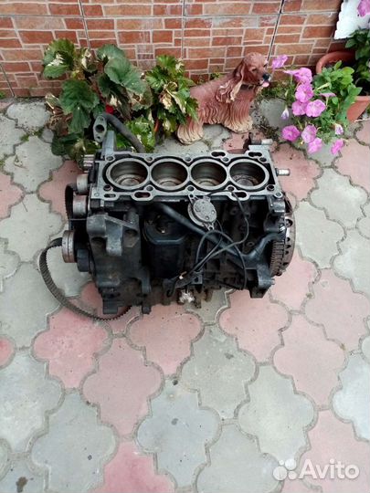 Двигатель. Volvo s40 2000г. контрактный,без г