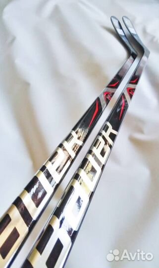 Клюшка хоккейная