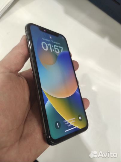 iPhone X, 256 ГБ