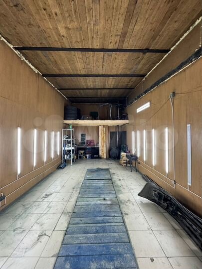 Гараж, > 30 м²