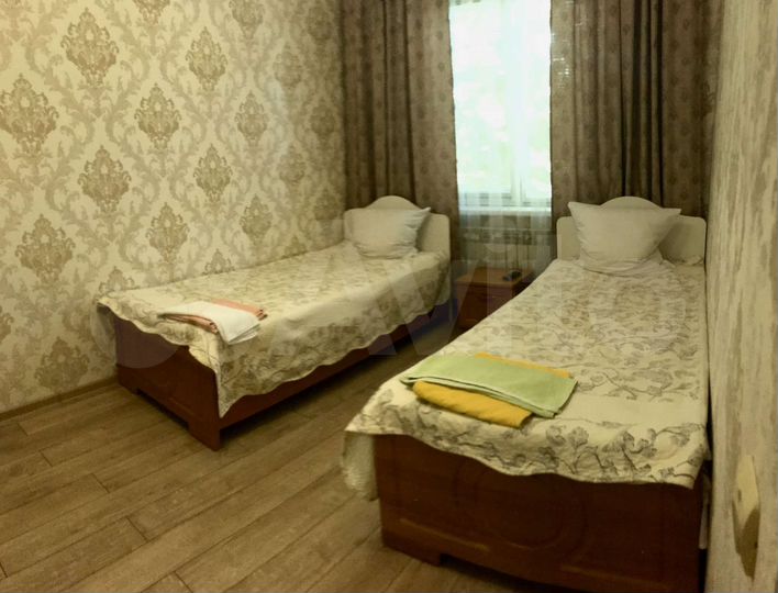 2-к. квартира, 70 м², 2/3 эт.