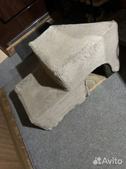 Лесенка для собак угловая