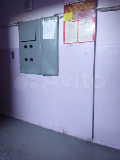 3-к. квартира, 64 м², 1/9 эт.