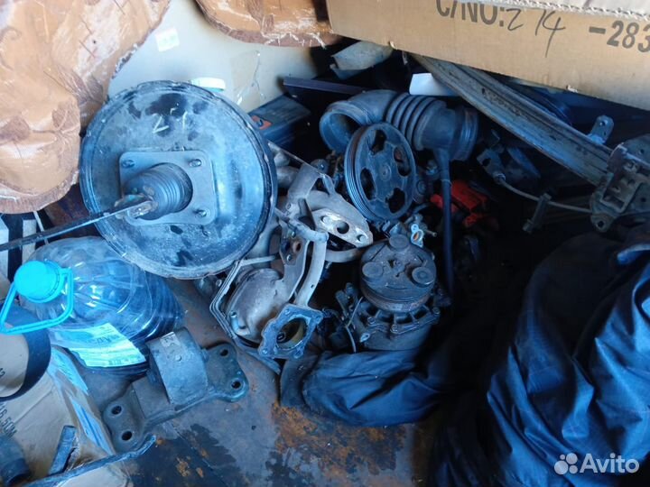 Mitsubishi Lancer 1.6 МТ, 2004, 258 000 км