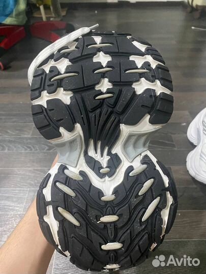 Balenciaga 10xl white