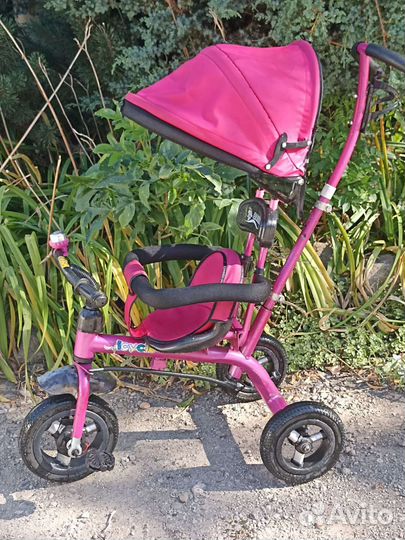 Детский трехколесный велосипед