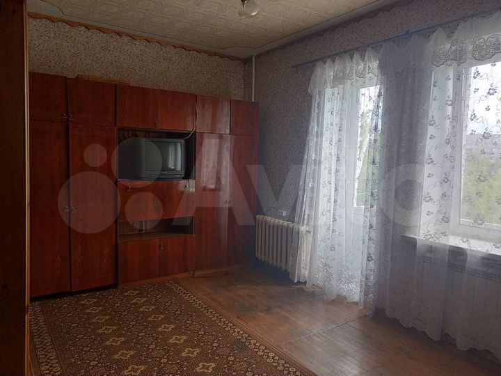 1-к. квартира, 38 м², 3/3 эт.