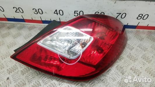 Фонарь задний правый opel corsa D (KDN05MY01)