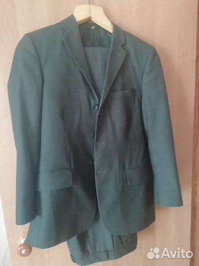 Школьный костюм