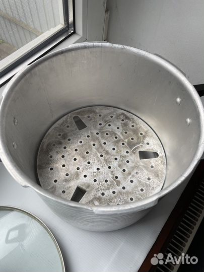 Кастрюля из нержавейки новая