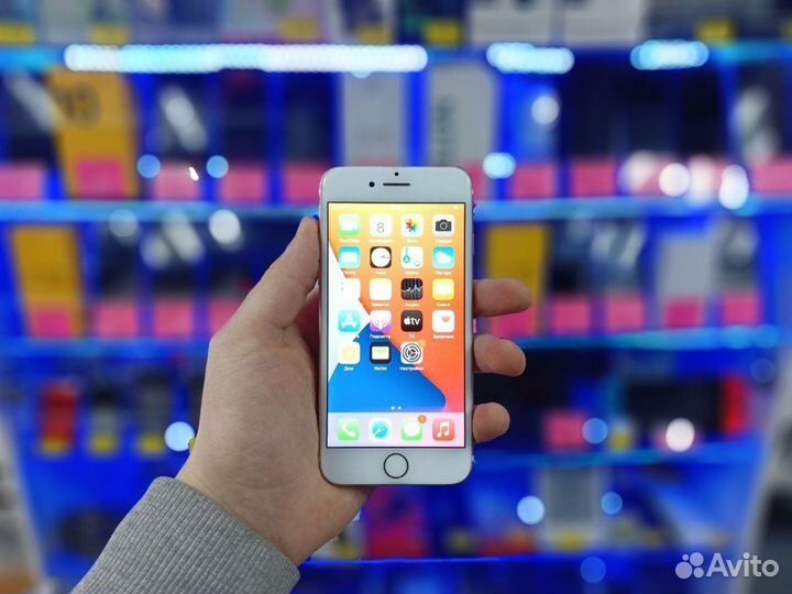 iPhone 7, 32 ГБ