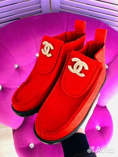 Женские ботинки