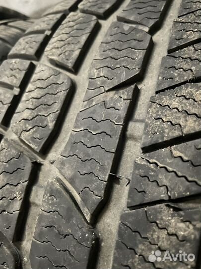 Continental ContiWinterContact TS 830 P 245/40 R20